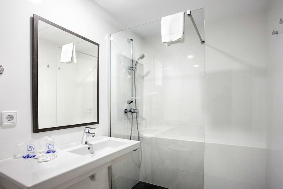 Free toiletries, hair dryer, bathrobes, towels