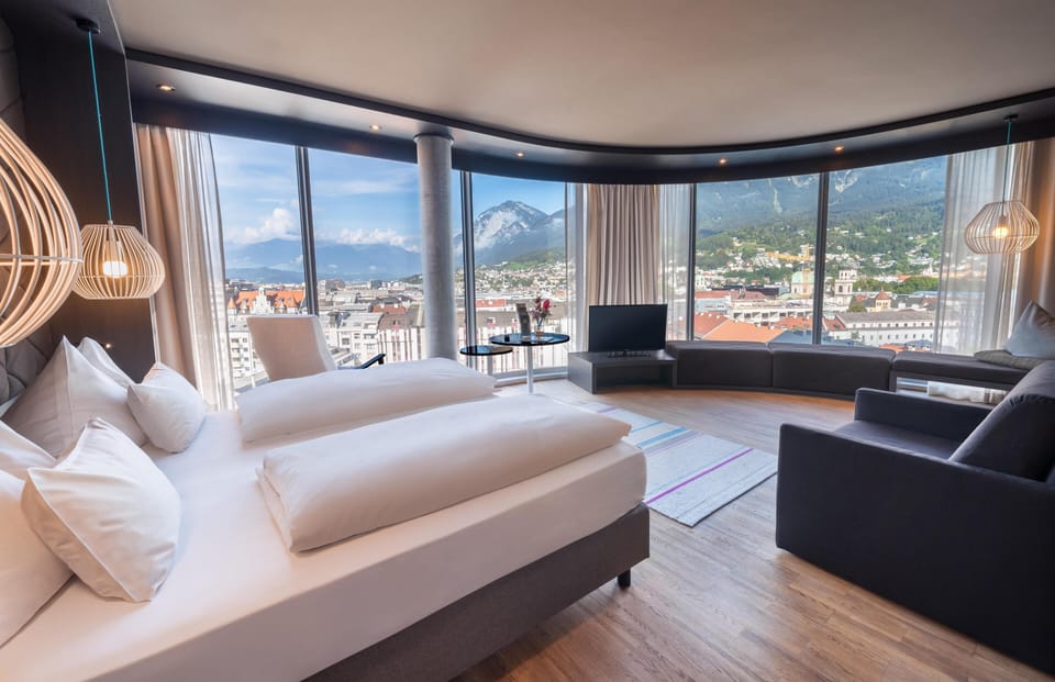 In-room safe, soundproofing, cribs/infant beds, free WiFi