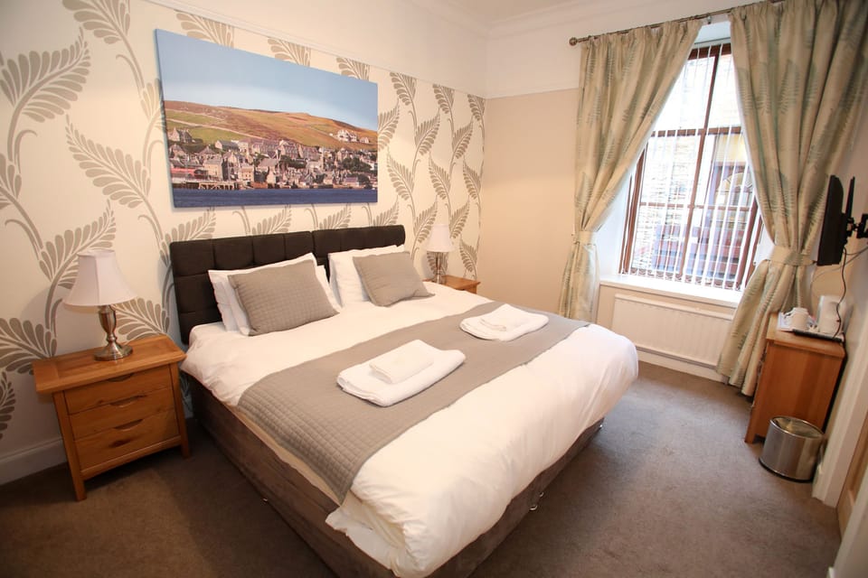 Standard Double Room | Iron/ironing board, free WiFi, bed sheets