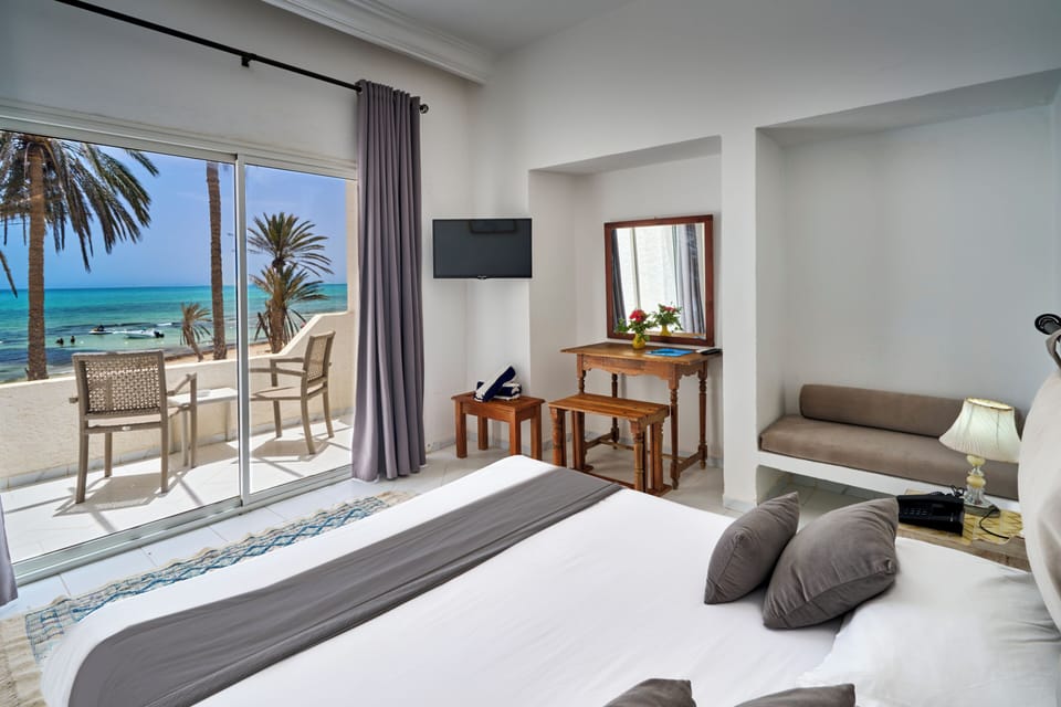 1 bedroom, minibar, in-room safe, blackout drapes