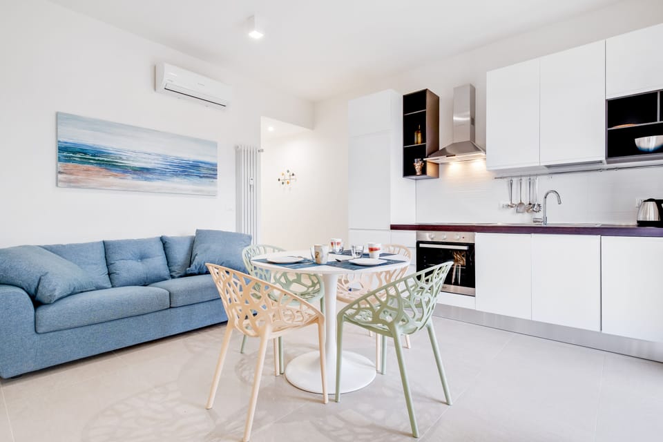 Apartment, 1 Bedroom | Living area
