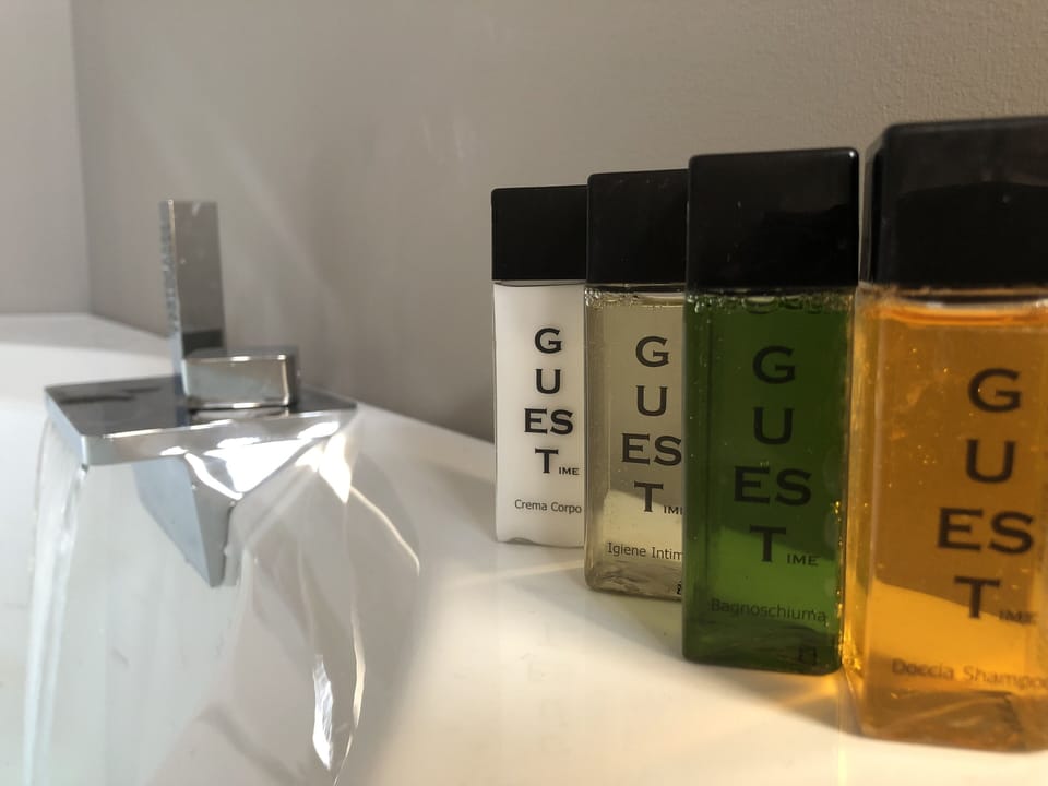 Bathroom amenities