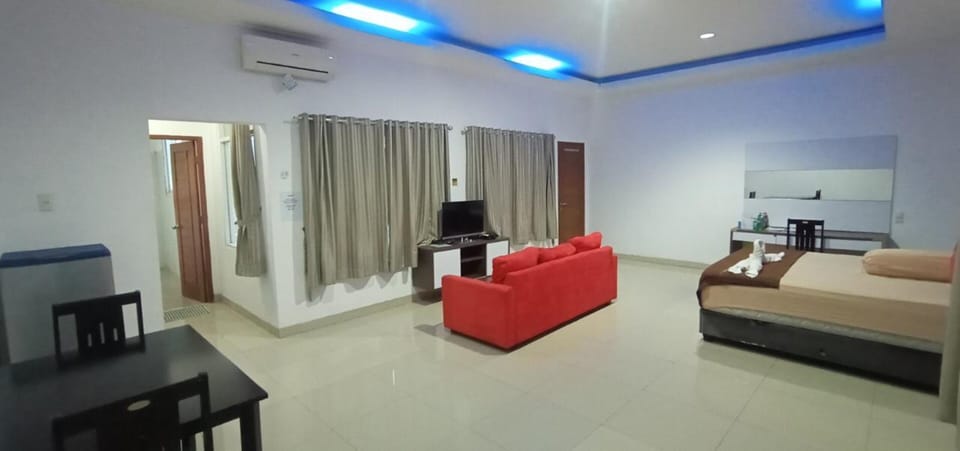 Suite | 1 bedroom, desk, free WiFi, bed sheets