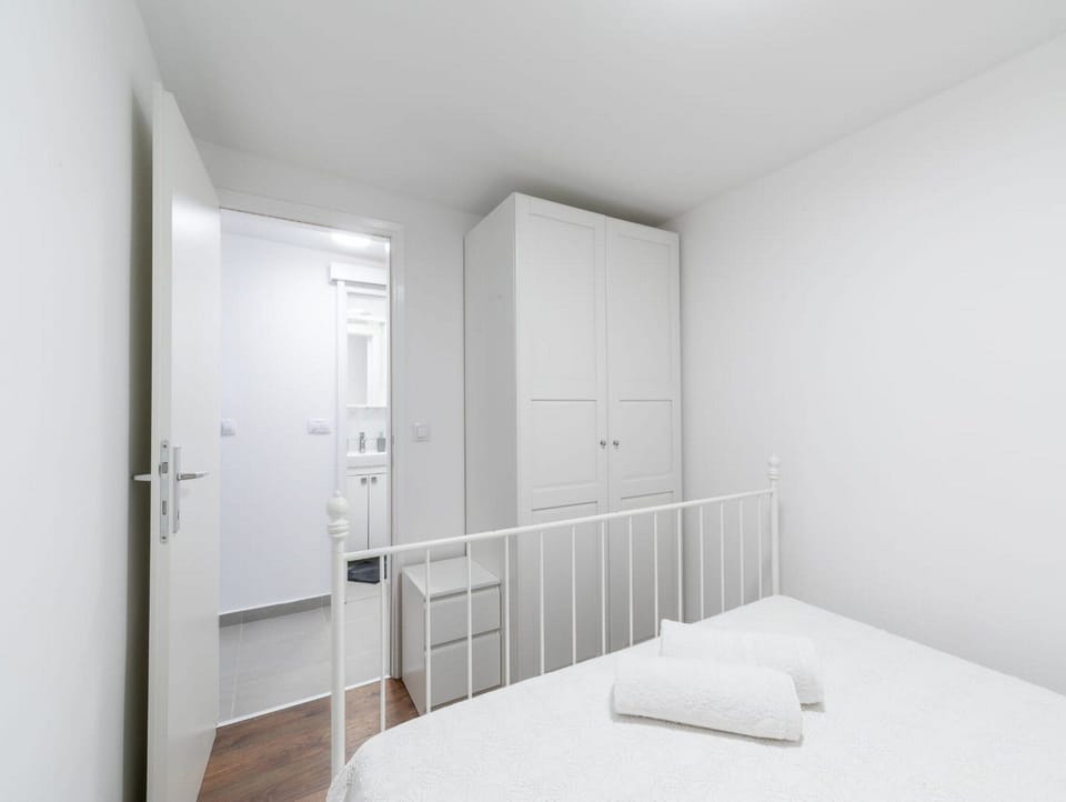 House (Two Bedroom Holiday Home with Swimmin) | 2 bedrooms