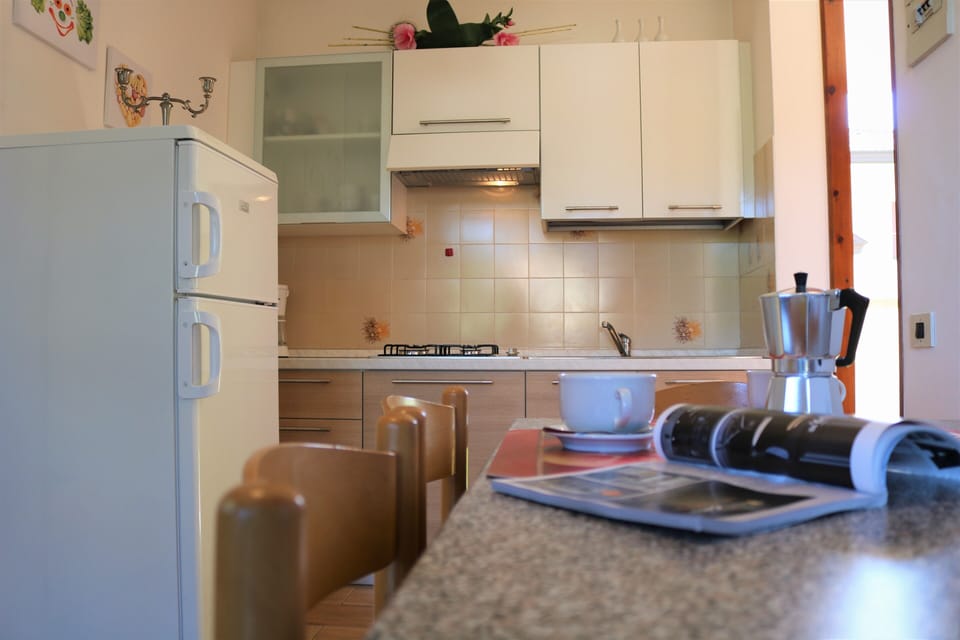 Apartment, 2 Bedrooms, Patio, Garden View | Interior