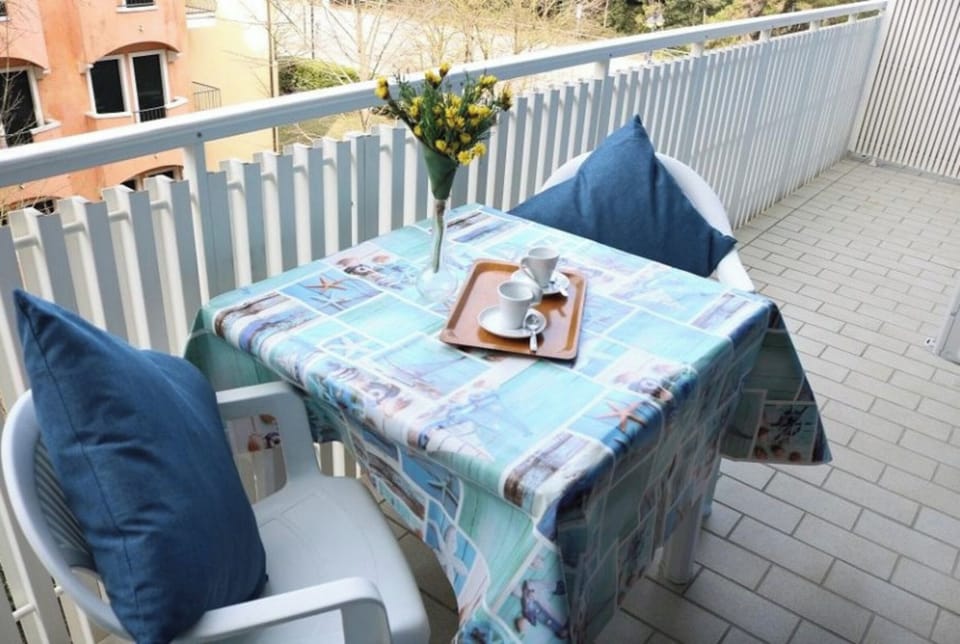 Apartment, 1 Bedroom, Balcony, City View | Balcony