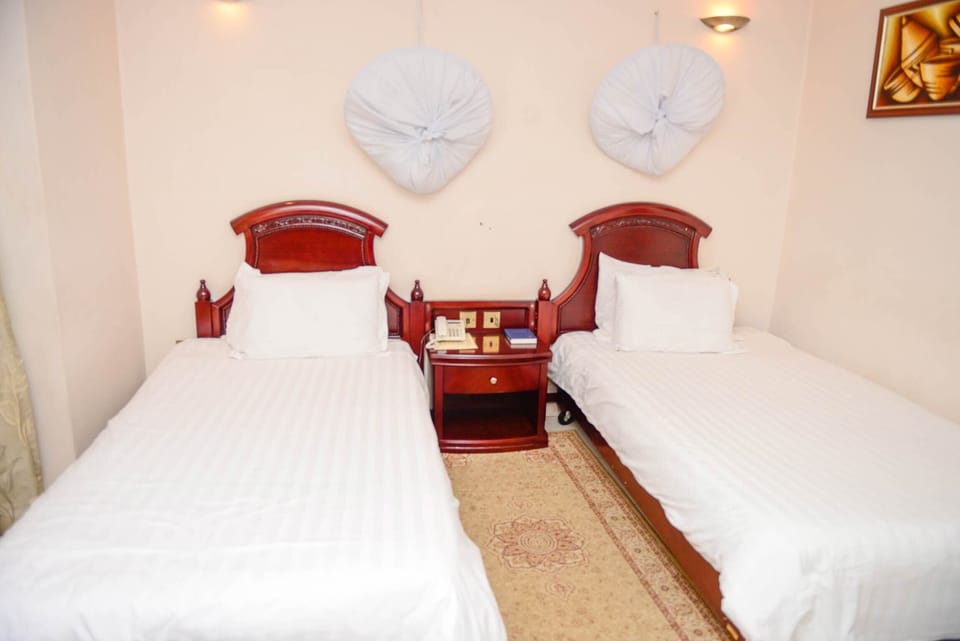 Room, 1 Bedroom, Accessible, Smoking | 1 bedroom, bed sheets
