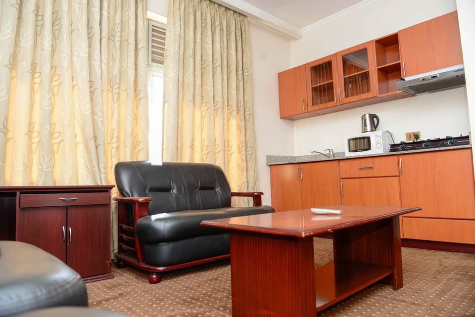 Room, 1 Bedroom, Accessible, Smoking | 1 bedroom, bed sheets