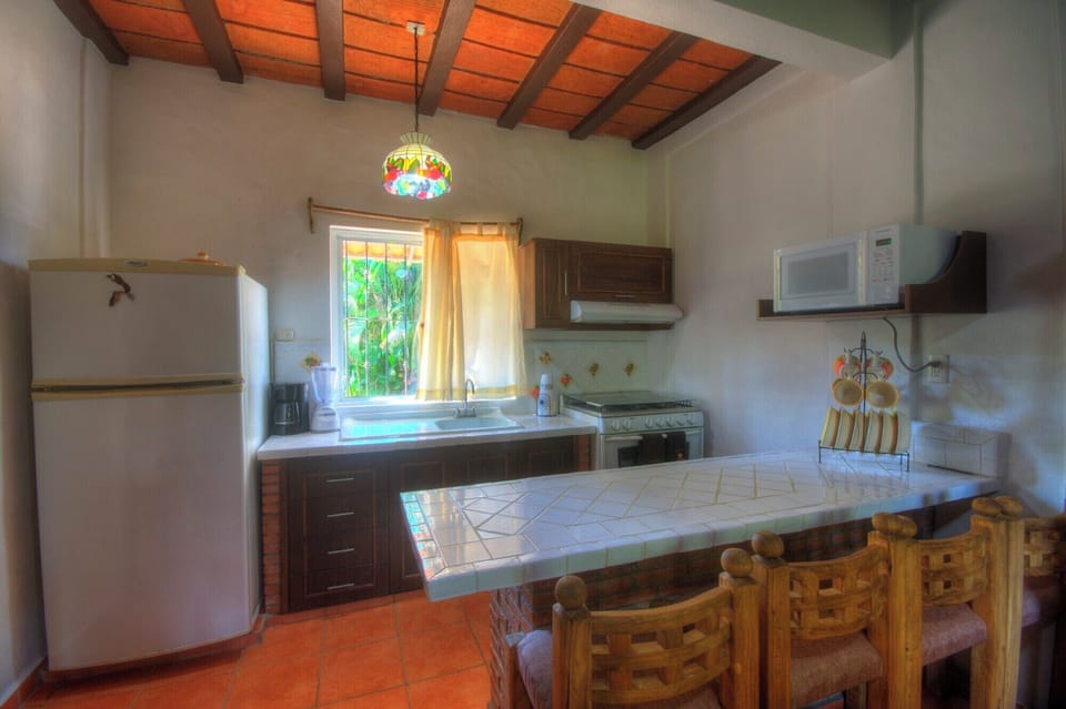 Bungalow, 1 Bedroom, Smoking, Terrace | Interior