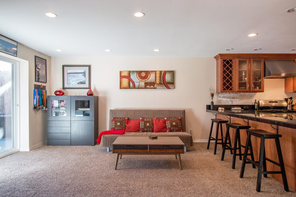 House, 1 Bedroom | Living area