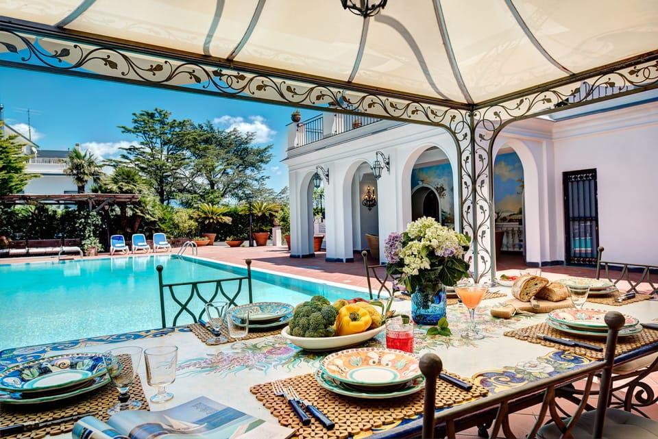 Luxury Villa | Pool | Seasonal outdoor pool