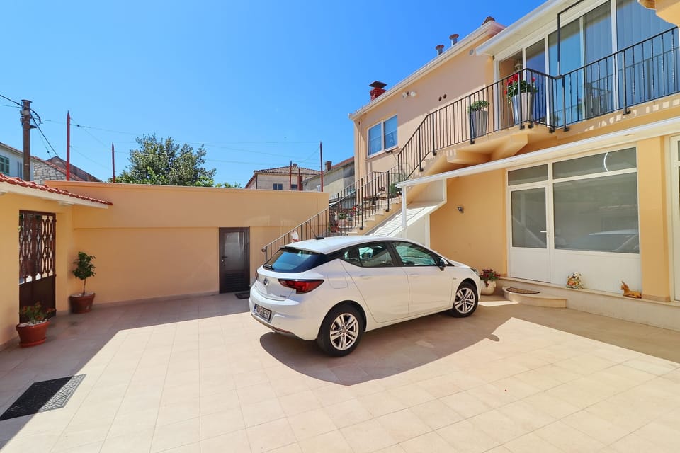 Apartment (Three Bedroom Apartment with Balcony ) | Parking | Free self parking