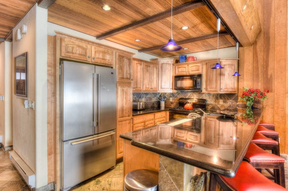 Townhome, Multiple Beds, Patio, Mountain View (Brockway Springs Lodge) | Private kitchen | Fridge, microwave, oven, stovetop