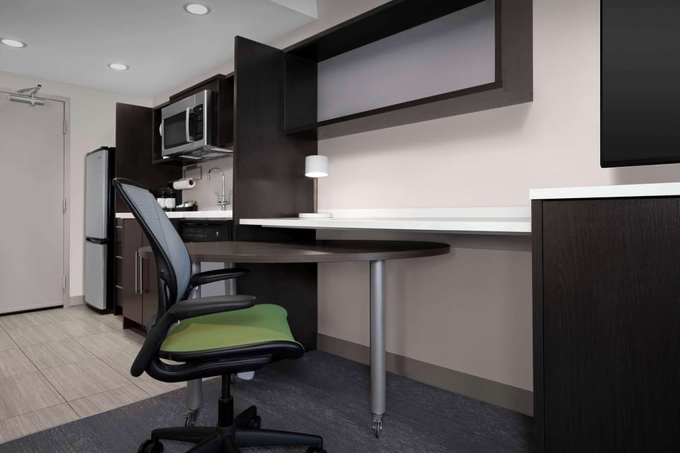 In-room safe, desk, laptop workspace, blackout drapes