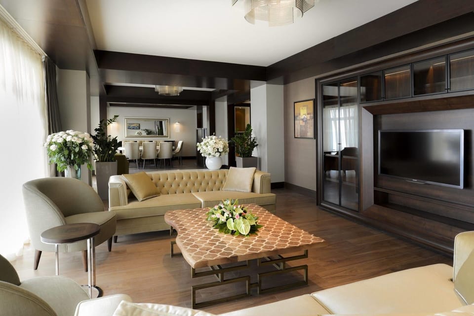 Presidential Studio (Room) | Premium bedding, pillowtop beds, in-room safe, desk