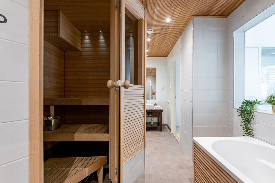 1BR Penthouse with Sauna & Private Rooftop Terrace Apartment in Finland