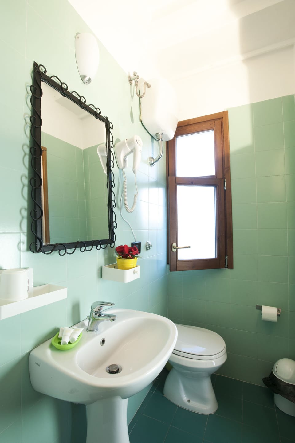 Shower, rainfall showerhead, designer toiletries, hair dryer