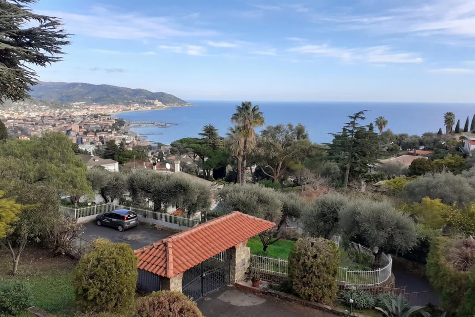 Family Apartment, Multiple Bedrooms, Mountainside (Paradiso Al Mare shared pool) | Parking | Free self parking
