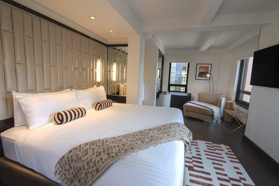 Frette Italian sheets, premium bedding, down comforters, pillowtop beds