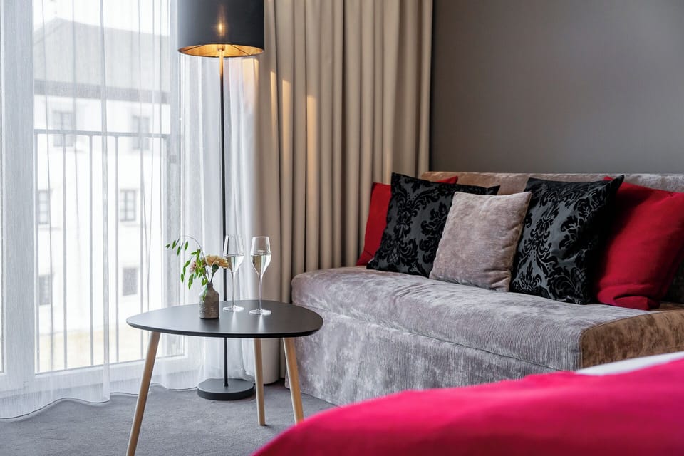 Double Room | Minibar, in-room safe, soundproofing, free WiFi