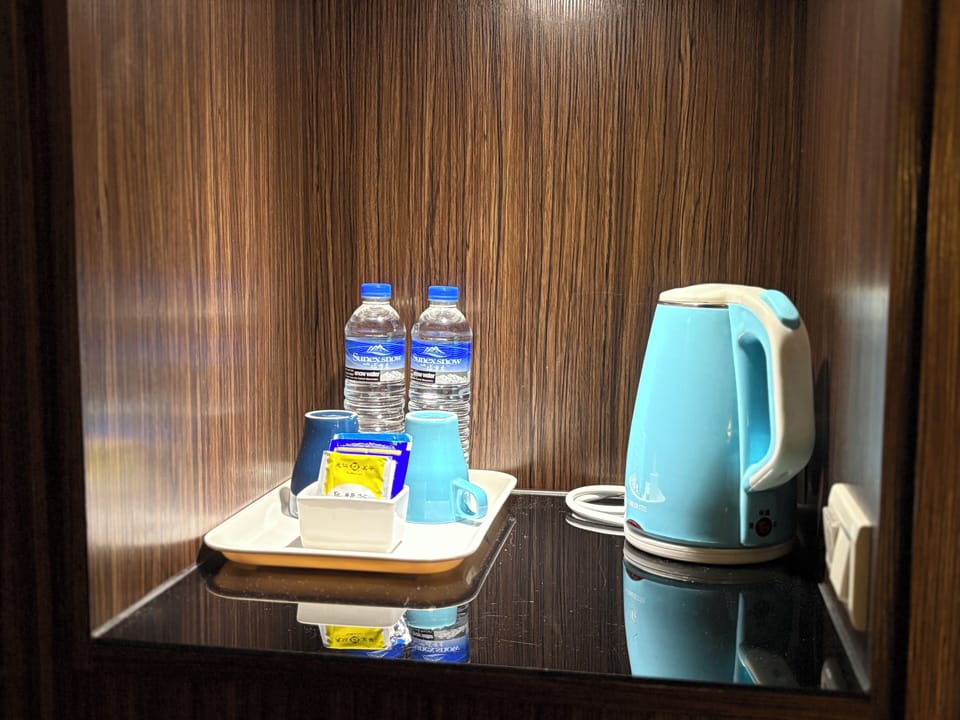 Deluxe Double Room | Desk, blackout drapes, free WiFi, bed sheets