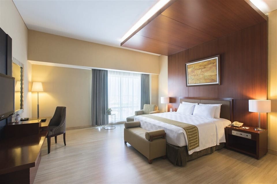 President Suite | Minibar, in-room safe, desk, WiFi (free)
