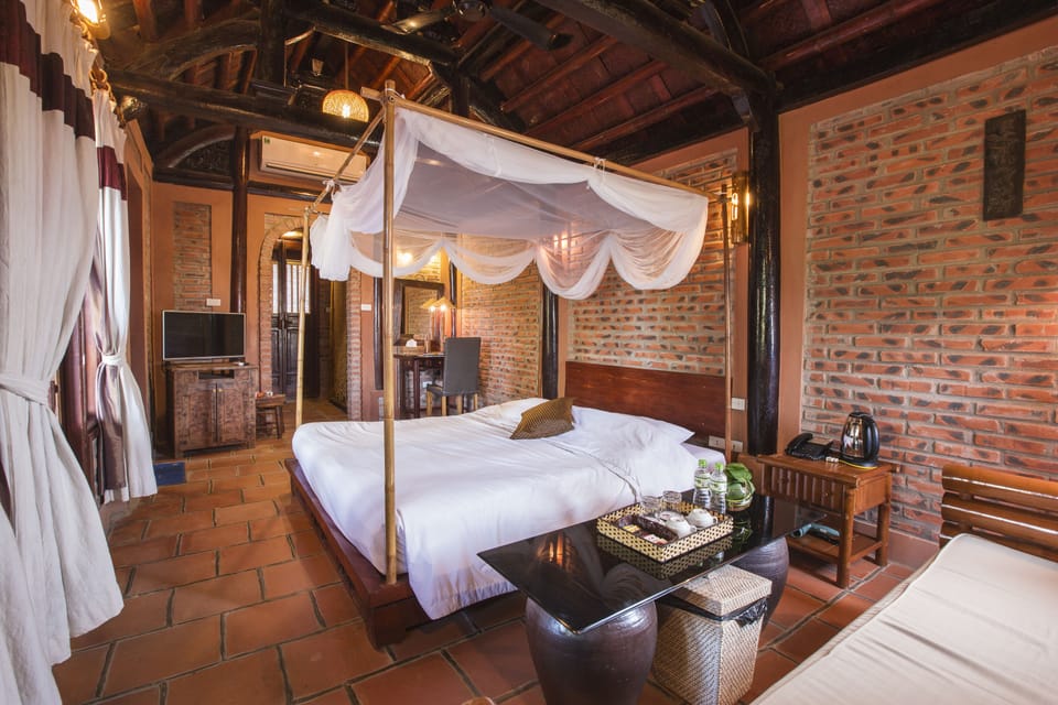 Suite | 1 bedroom, minibar, desk, iron/ironing board