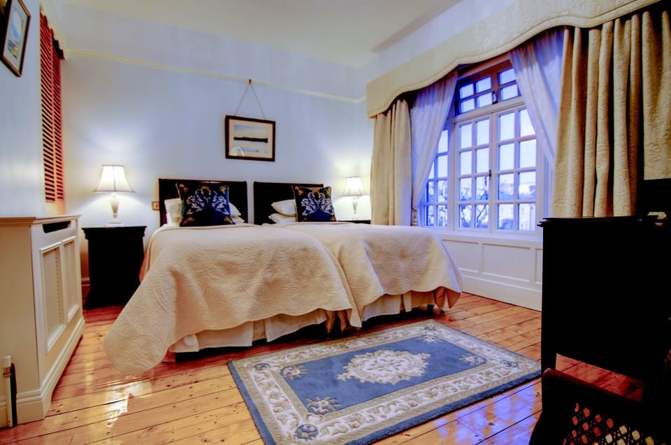 Twin Room, Ensuite | Premium bedding, iron/ironing board, free cribs/infant beds, free WiFi