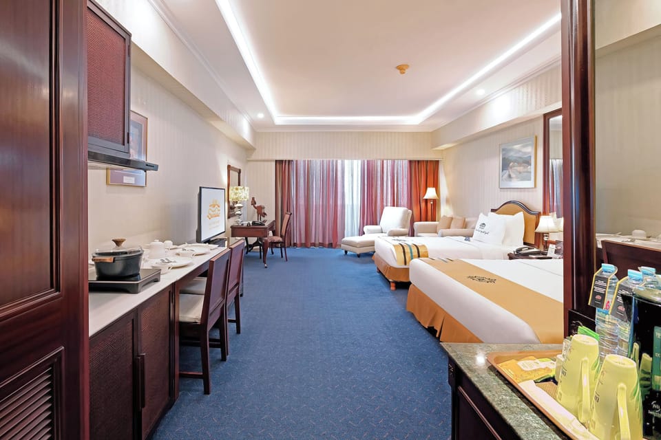 Minibar, in-room safe, desk, blackout drapes