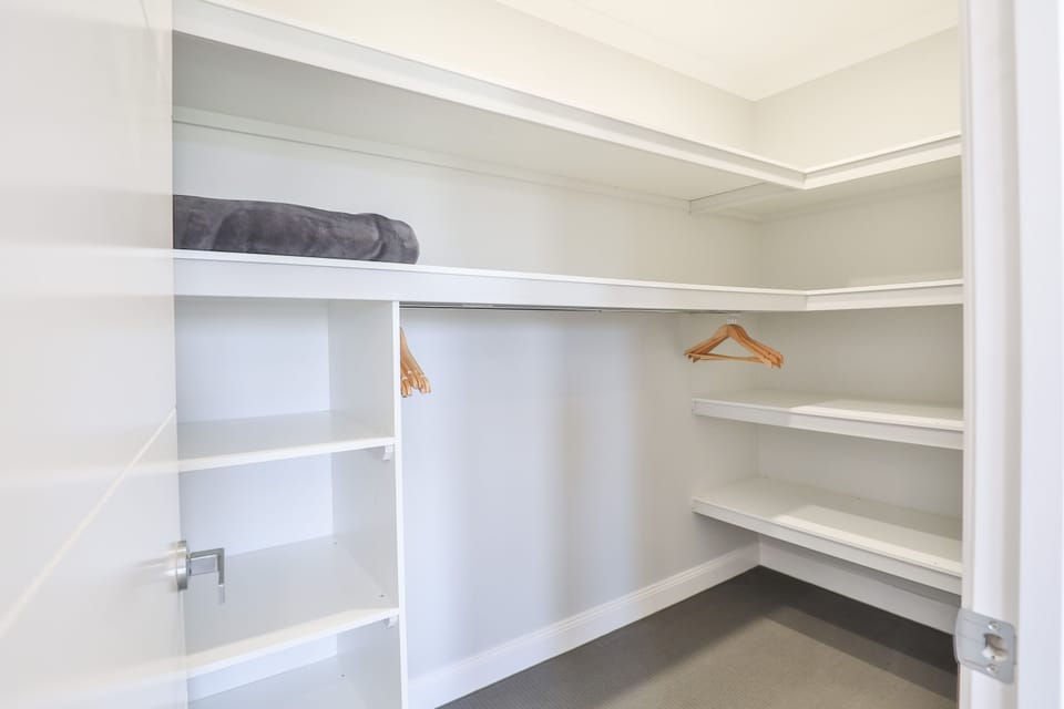 Luxury House | Wardrobe
