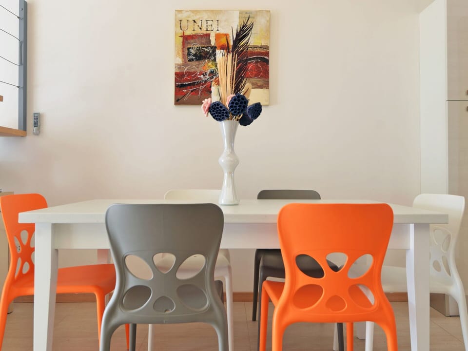House | Dining