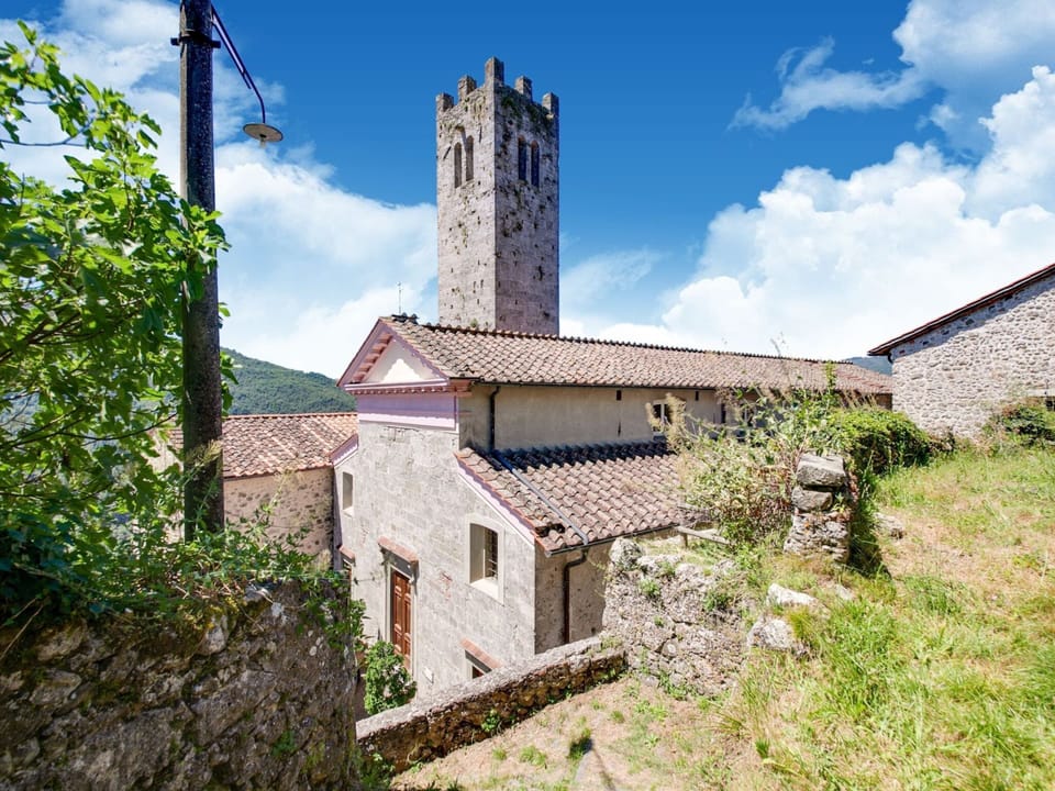 House | Exterior