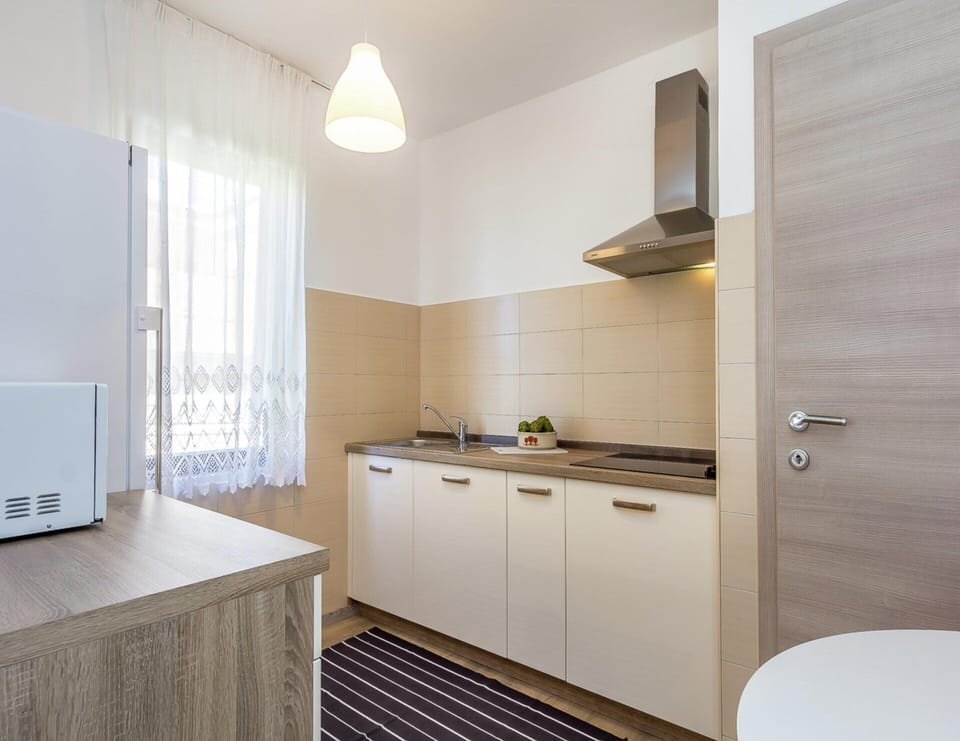 Apartment | Private kitchen