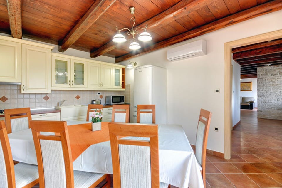 House | Private kitchen