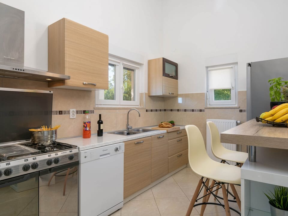 House | Private kitchen