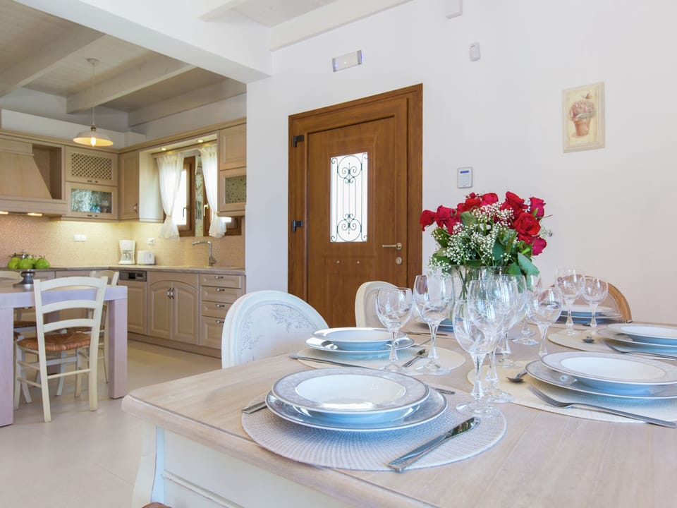 Villa | Private kitchen | Highchair