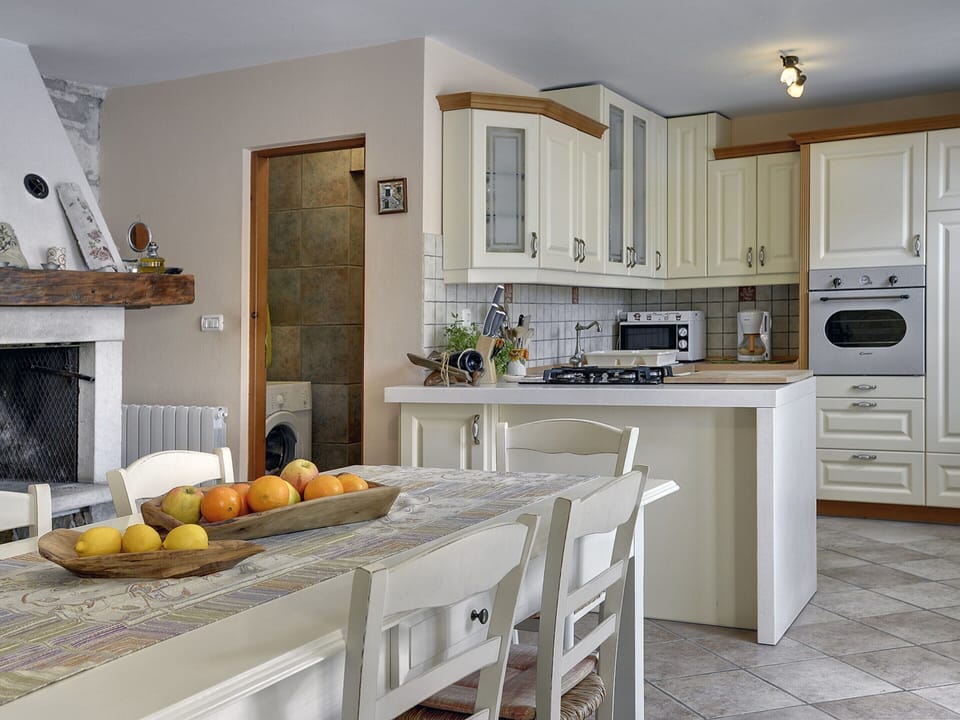 House | Private kitchen