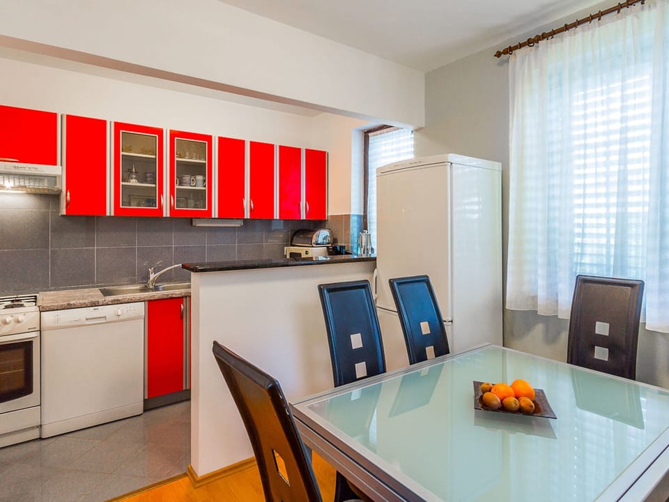House | Private kitchen
