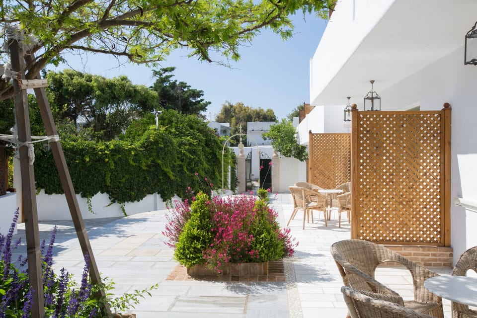 Kouneni Apartments Bed and Breakfast in Mykonos