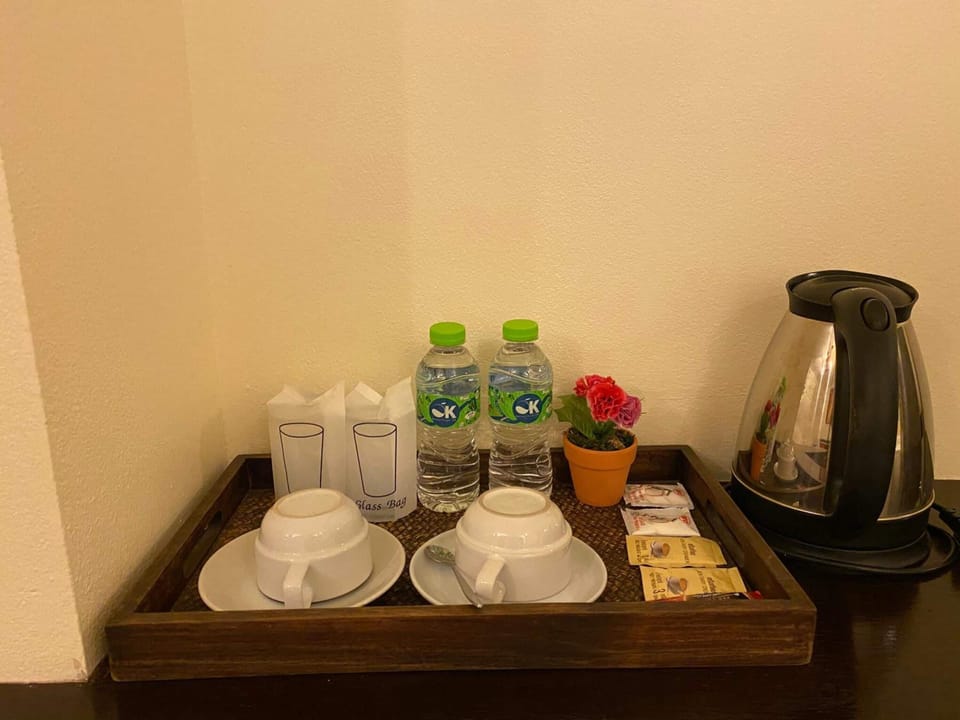 Minibar, in-room safe, individually decorated, individually furnished