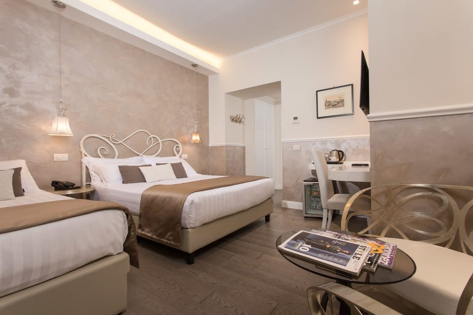Minibar, in-room safe, soundproofing, free WiFi