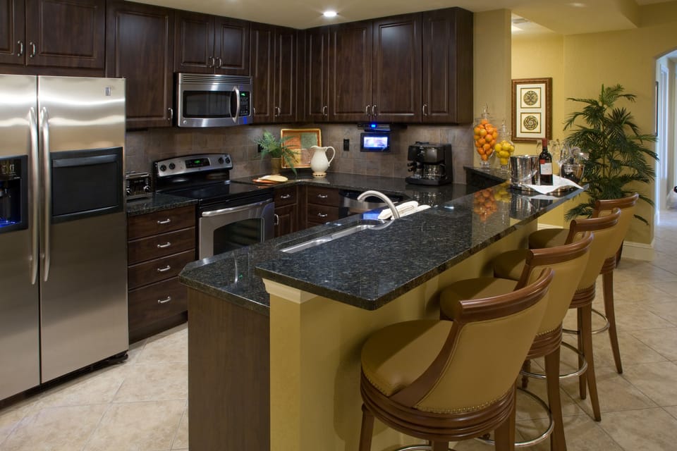 Villa, 2 Bedrooms | Private kitchen | Coffee/tea maker, fridge, microwave, stovetop