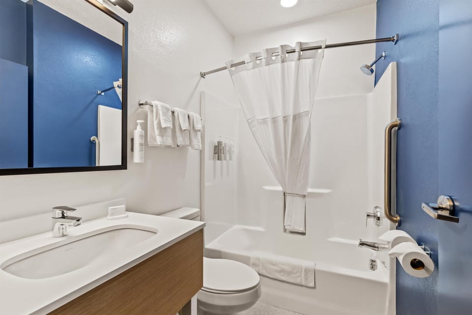 Free toiletries, hair dryer, towels, soap