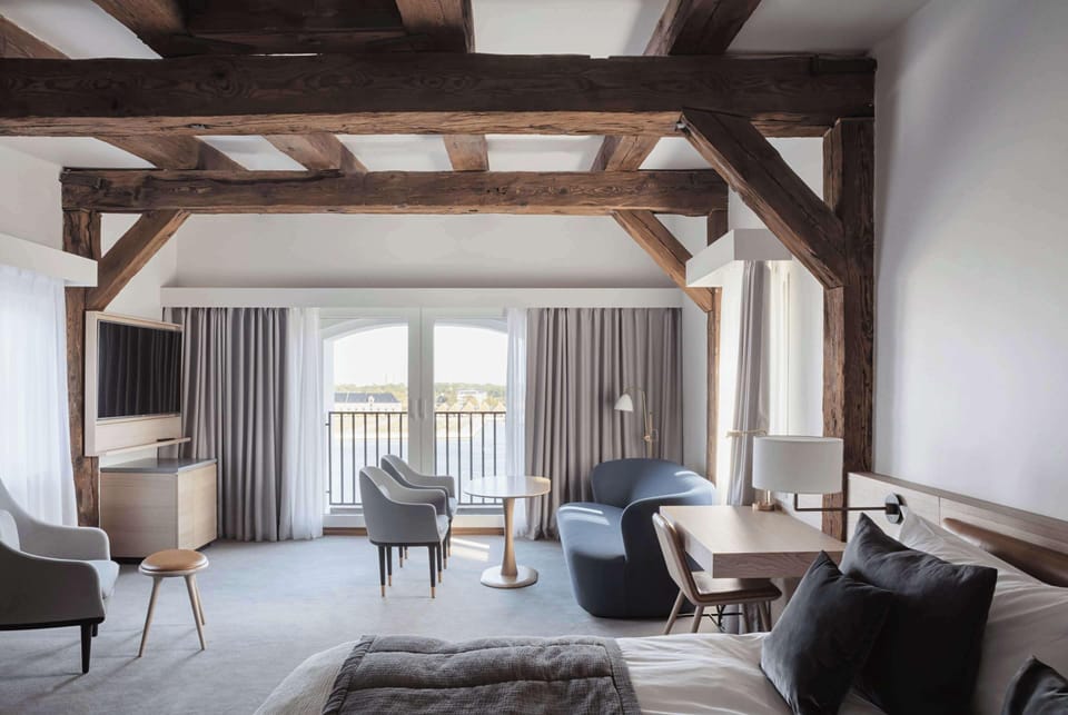 Tower Suite | Premium bedding, pillowtop beds, minibar, in-room safe