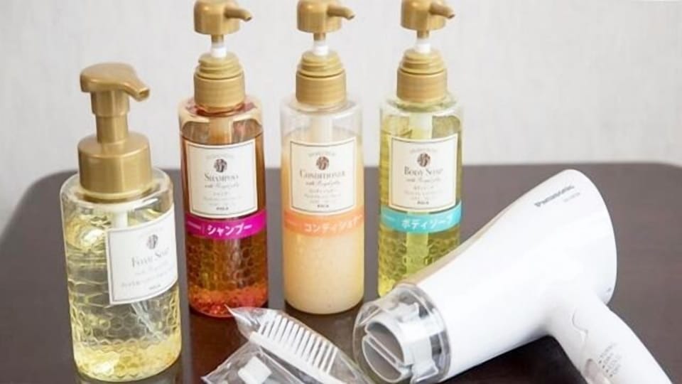 Bathroom amenities