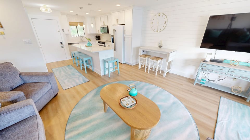 Condo, 2 Bedrooms | Living area | TV