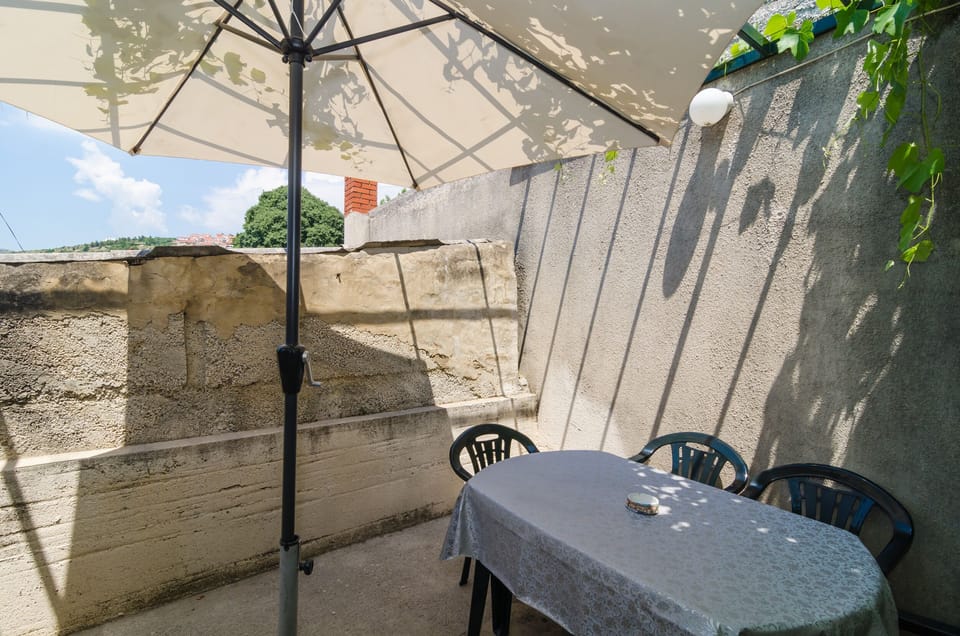 Apartment (One Bedroom Apartment with Terrace) | Terrace/patio