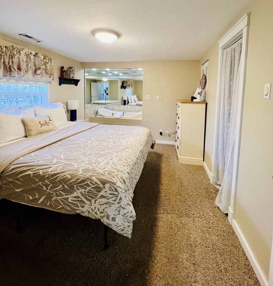 Double Room, Ensuite (Snug Harbor)