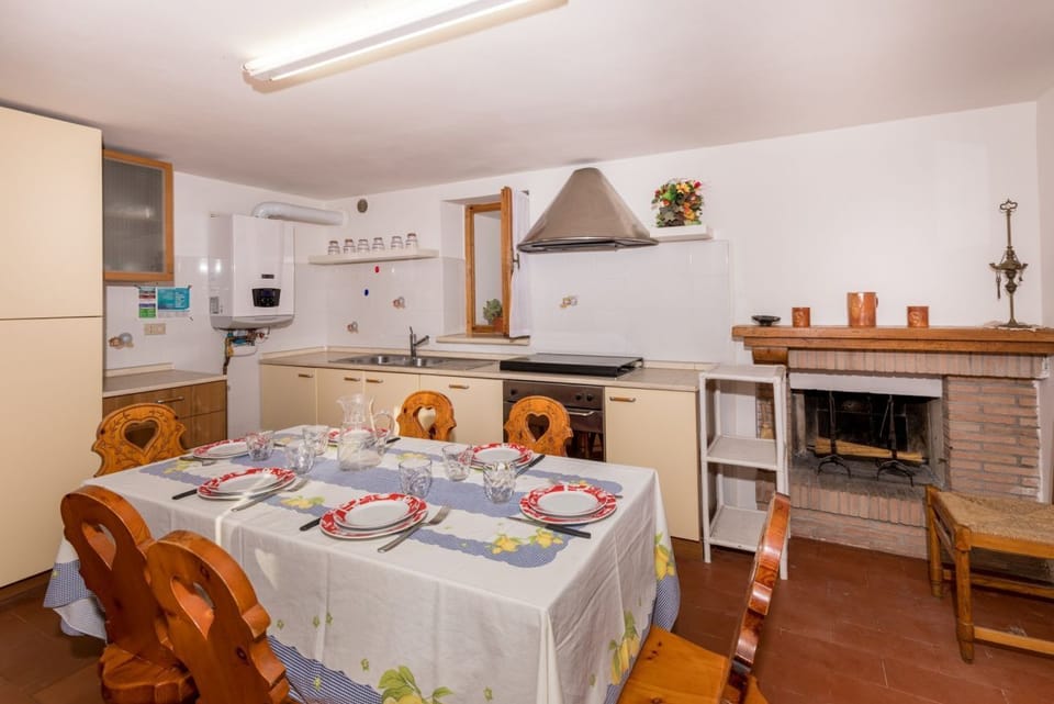 Apartment, 2 Bedrooms | Private kitchen | Full-size fridge, microwave, oven, stovetop