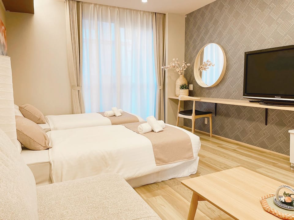 Superior Triple Room (101), Non Smoking (Please contact the property in advance to use Sofa Bed) | Desk, iron/ironing board, free WiFi, bed sheets